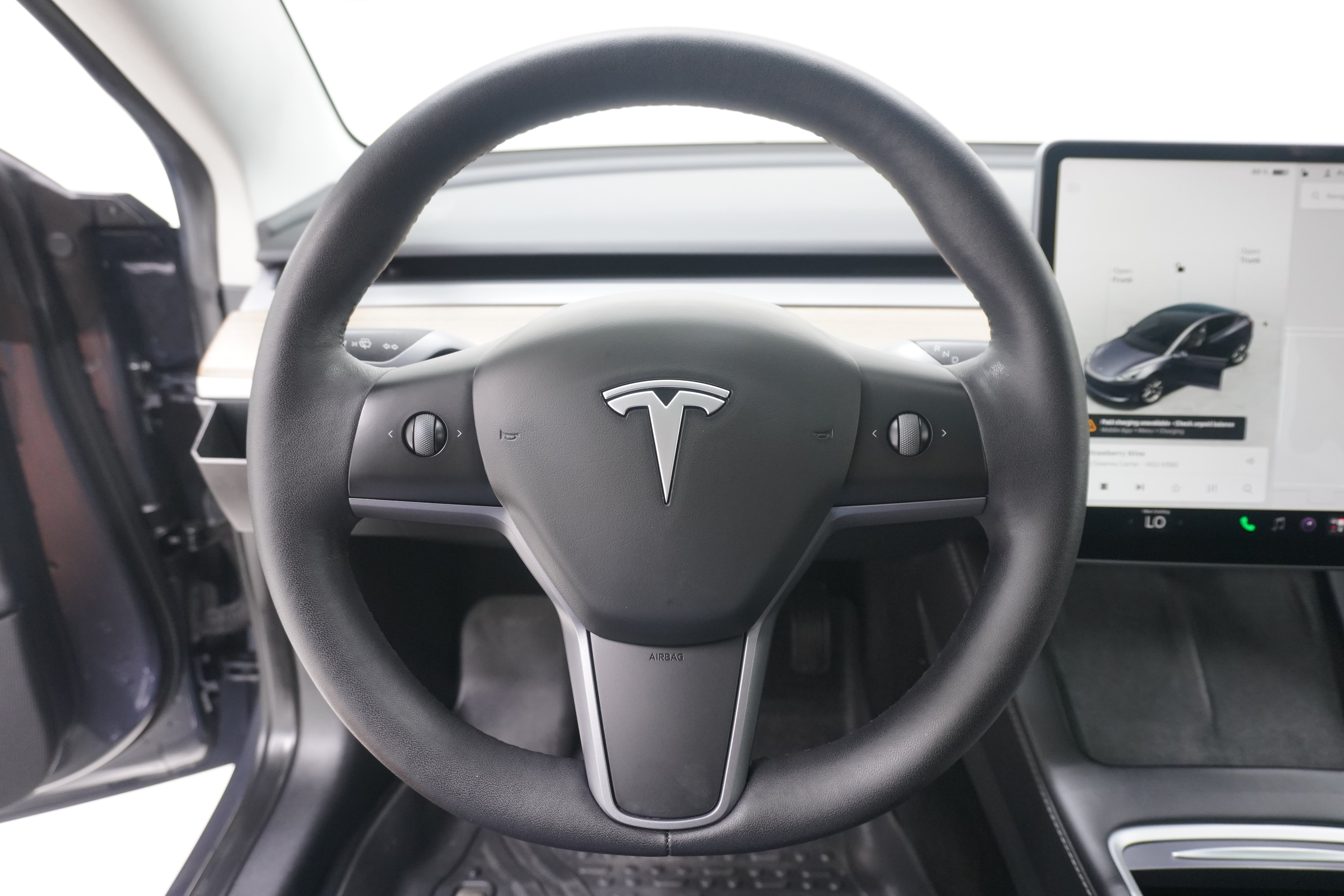 Used 2023 Tesla Model 3 Standard Range RWD image 16