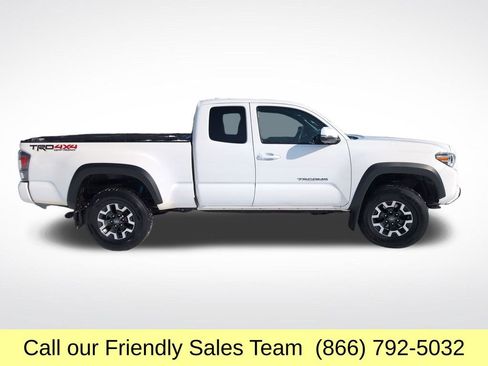 Used 2021 Toyota Tacoma TRD Off-Road w/ Technology Package image 7
