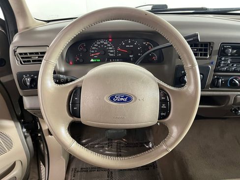 Used 2002 Ford F250 Lariat image 22