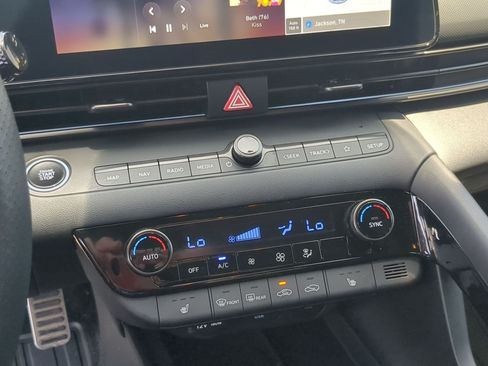 Used 2025 Hyundai Elantra N FWD image 19