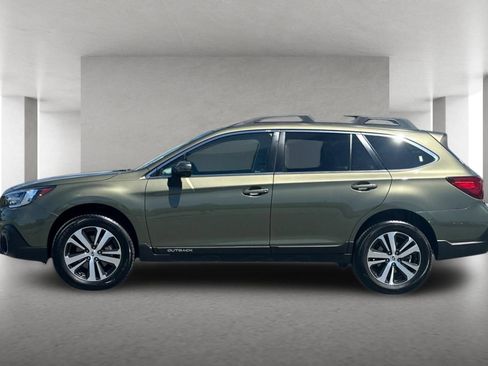 Used 2018 Subaru Outback 2.5i Limited AWD/4WD image 7