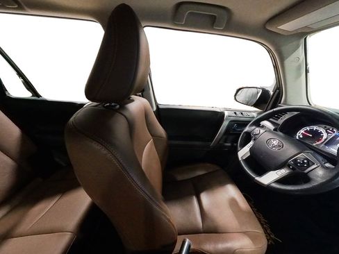 Used 2023 Toyota 4Runner Limited image 46