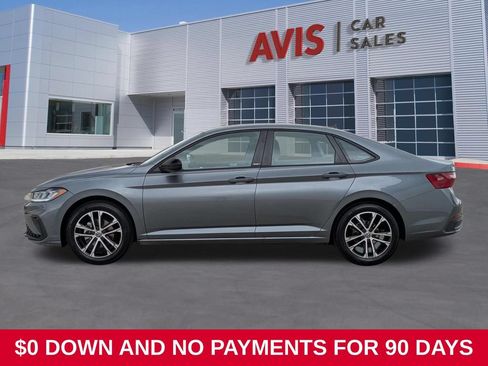 Used 2025 Volkswagen Jetta Sport FWD image 10
