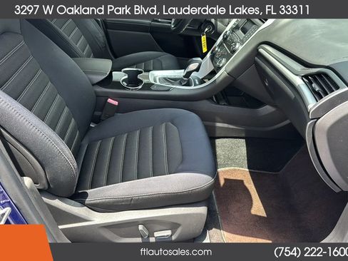 Used 2015 Ford Fusion SE FWD image 38