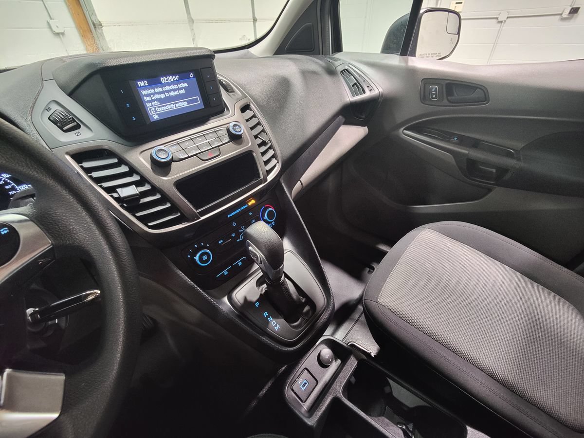 Used 2023 Ford Transit Connect XL FWD image 28