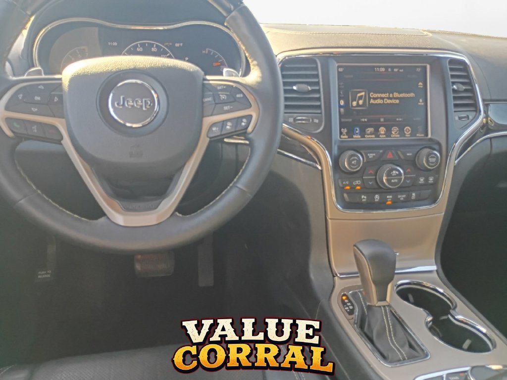 Used 2016 Jeep Grand Cherokee Overland w/ Advanced Technology Group AWD/4WD image 10