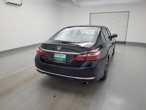 Used 2016 Honda Accord LX image 7