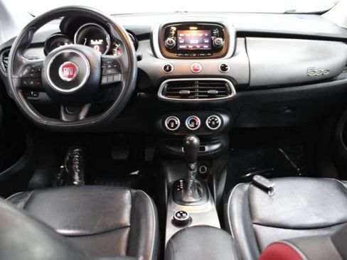 Used 2017 FIAT 500X Trekking FWD image 2