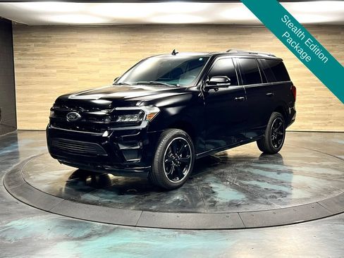Used 2022 Ford Expedition Limited AWD/4WD image 5