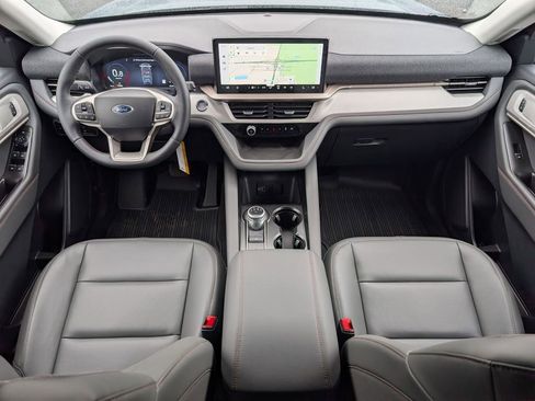 New 2026 Ford Explorer Active w/ Active Comfort Package AWD/4WD image 17