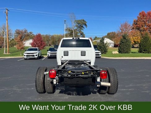 Used 2025 RAM 5500 Tradesman AWD/4WD image 5