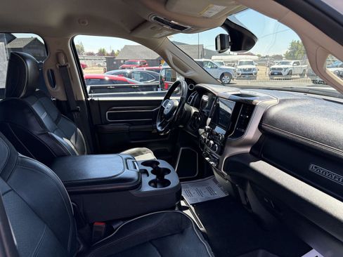 Used 2020 RAM 2500 Laramie AWD/4WD image 32