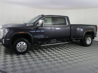 New 2026 GMC Sierra 3500 Denali w/ Denali Reserve Package