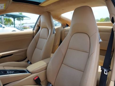 Used 2017 Porsche 911 Carrera image 10