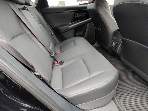 Used 2024 Subaru Solterra Limited image 20