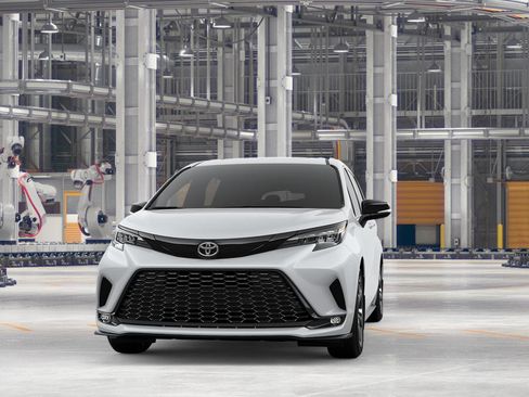 New 2026 Toyota Sienna XSE AWD/4WD image 21