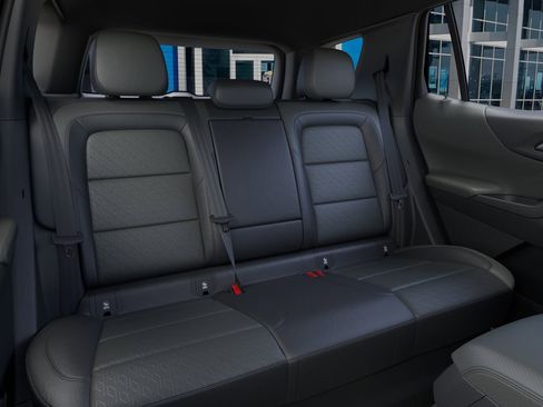 New 2026 Chevrolet Equinox LT w/ Convenience Package II image 41