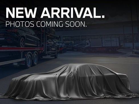 Used 2025 Kia Soul LX w/ LX Technology Package image 2