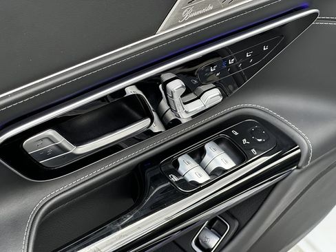 Certified 2025 Mercedes-Benz SL 63 AMG 4MATIC image 12