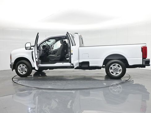 New 2026 Ford F250 XLT RWD image 4