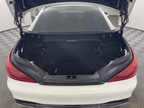 Used 2017 Mercedes-Benz SL 450 image 19