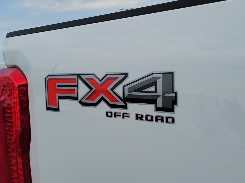 New 2026 Ford F350 XL w/ FX4 Off-Road Package AWD/4WD image 9