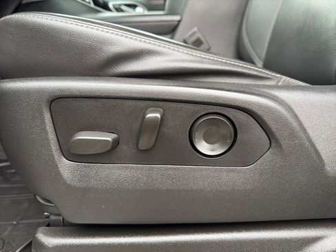 Used 2021 Chevrolet Tahoe LT w/ LT Signature Package image 37