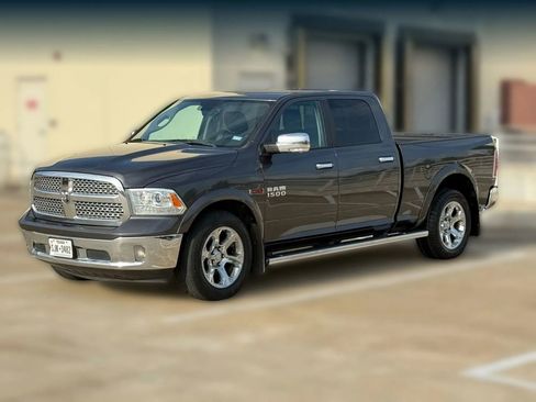 Used 2018 RAM 1500 Laramie w/ Cold Weather Group image 3
