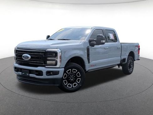 Used 2026 Ford F250 Platinum AWD/4WD image 1