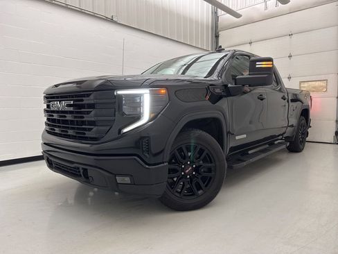 Used 2022 GMC Sierra 1500 Elevation w/ Max Trailering Package image 3