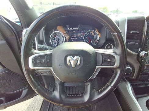 Used 2021 RAM 1500 Big Horn AWD/4WD image 22