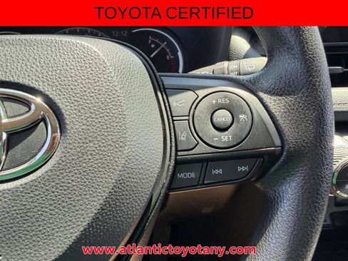 Certified 2025 Toyota RAV4 XLE AWD/4WD image 27