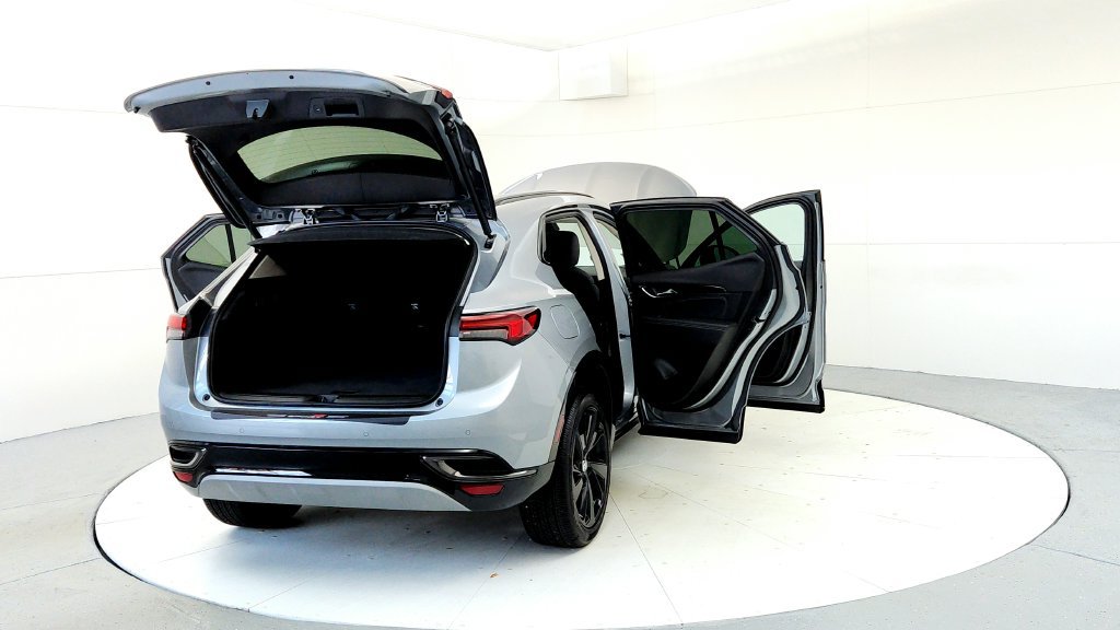Used 2023 Buick Envision Essence w/ Sport Touring Package AWD/4WD image 11