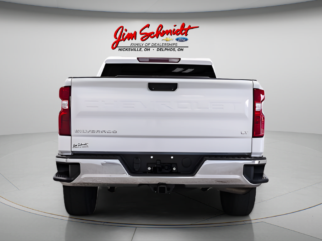 Used 2023 Chevrolet Silverado 1500 LT AWD/4WD image 5