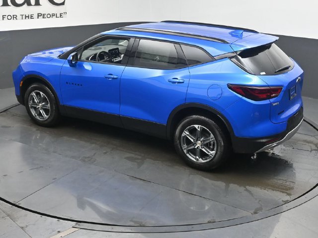 New 2026 Chevrolet Blazer LT w/ Convenience Package FWD image 20