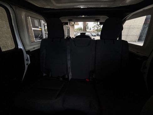 Used 2025 Jeep Wrangler Unlimited Sport AWD/4WD image 37