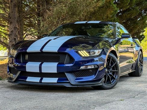 Used 2018 Ford Mustang Shelby GT350 image 8
