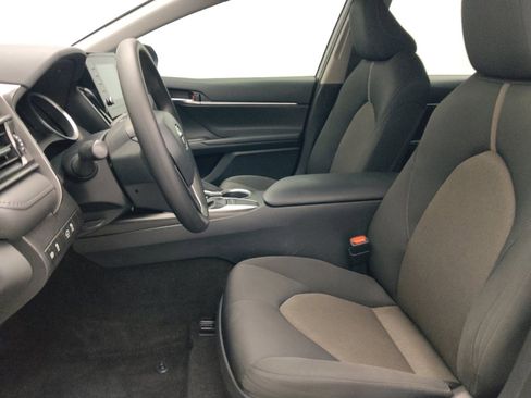 Used 2023 Toyota Camry LE FWD image 17