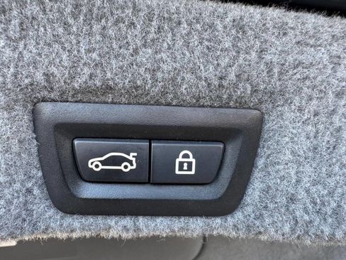 Used 2012 BMW ALPINA B7 xDrive LWB w/ Luxury Rear Seating Pkg image 52