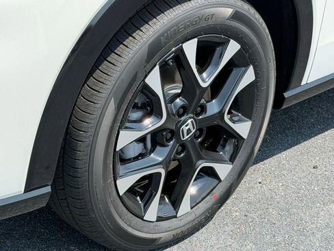 New 2026 Honda HR-V EX-L image 10