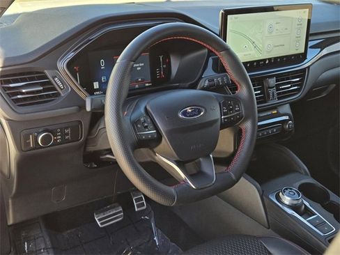 Used 2024 Ford Escape ST-Line w/ Tech Pack #1 image 18