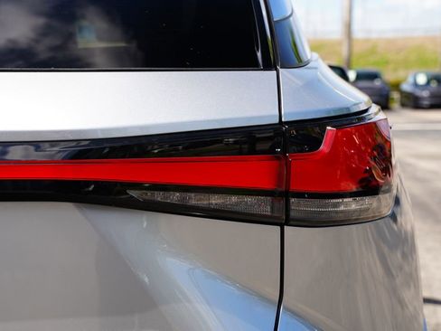 Used 2023 Lexus RX 350 Premium w/ Accessory Package (Z1) image 15