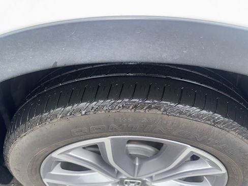 Used 2022 Honda CR-V Touring image 12