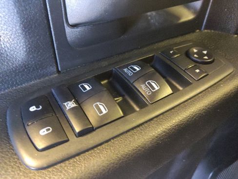 Used 2020 RAM 1500 Tradesman w/ Tradesman SXT Package AWD/4WD image 27