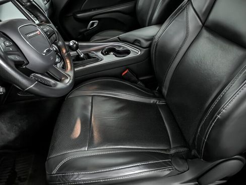 Used 2016 Dodge Challenger R/T Plus image 20