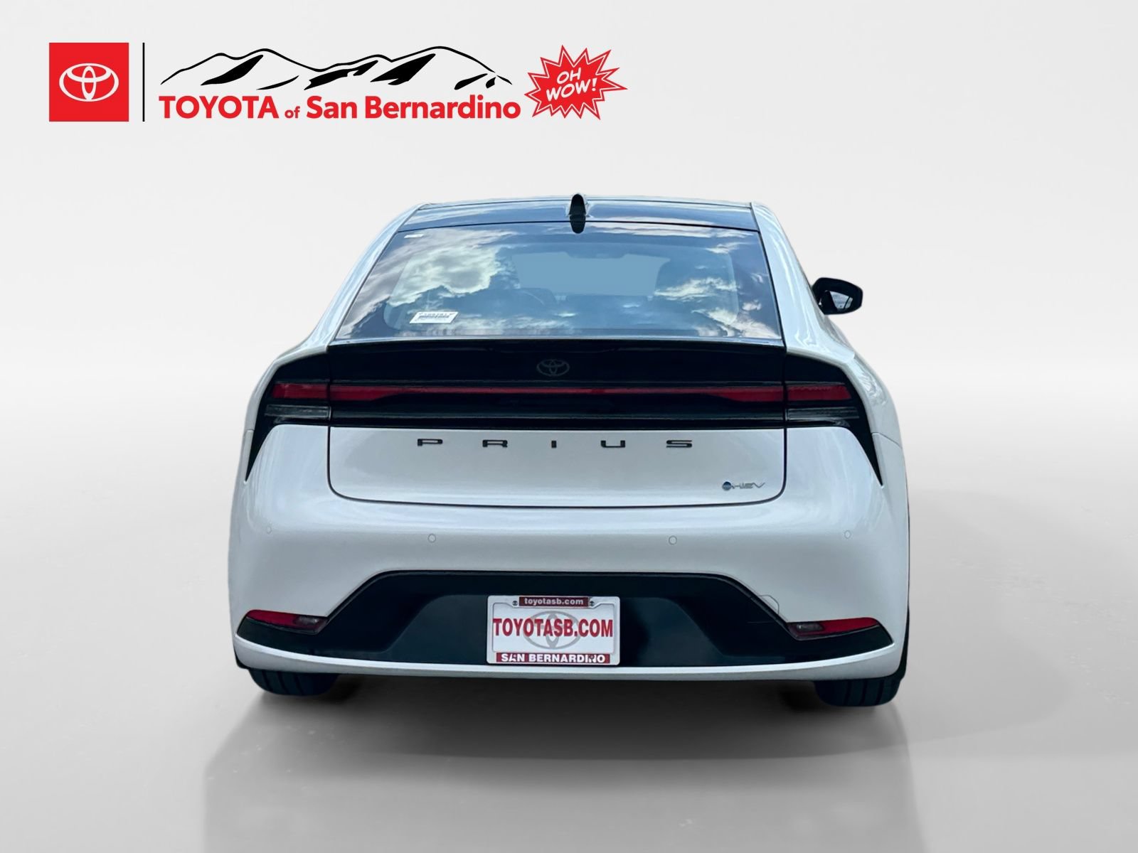 New 2027 Toyota Prius Limited FWD image 4