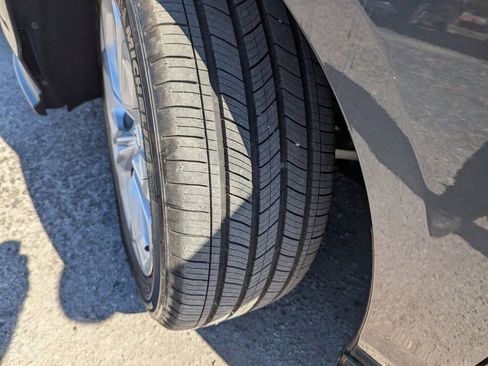 Used 2025 Honda Accord LX image 28