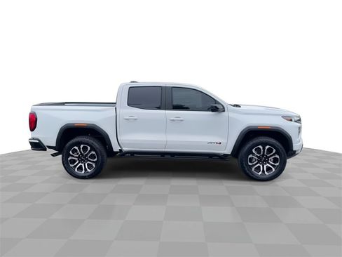 New 2025 GMC Canyon AT4 w/ Nightfall Edition image 9