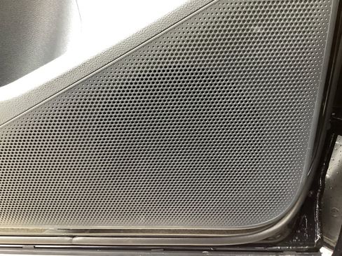 New 2026 Volkswagen Tiguan SE image 26