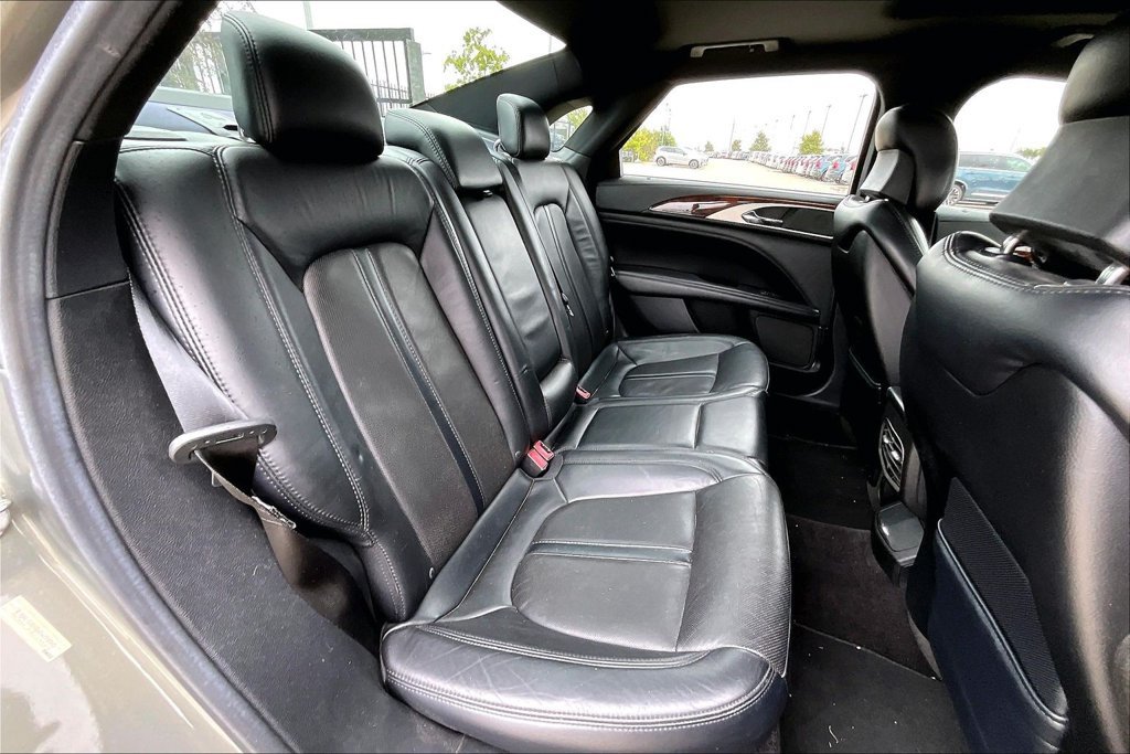 Used 2017 Lincoln MKZ Reserve FWD image 32